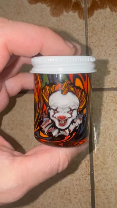 Preview pic of Pennywise Halloween Jar
