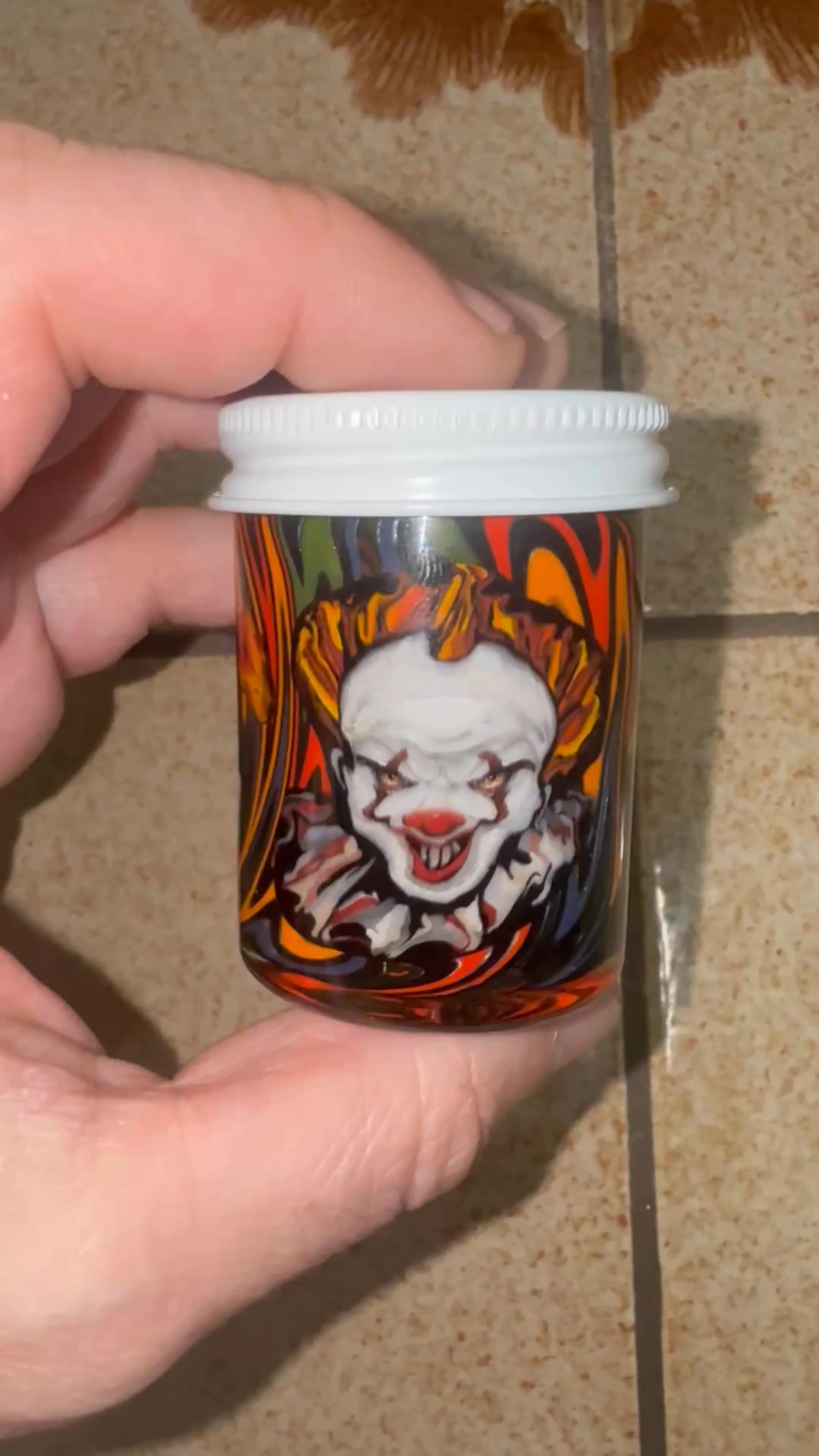 Preview pic of Pennywise Halloween Jar