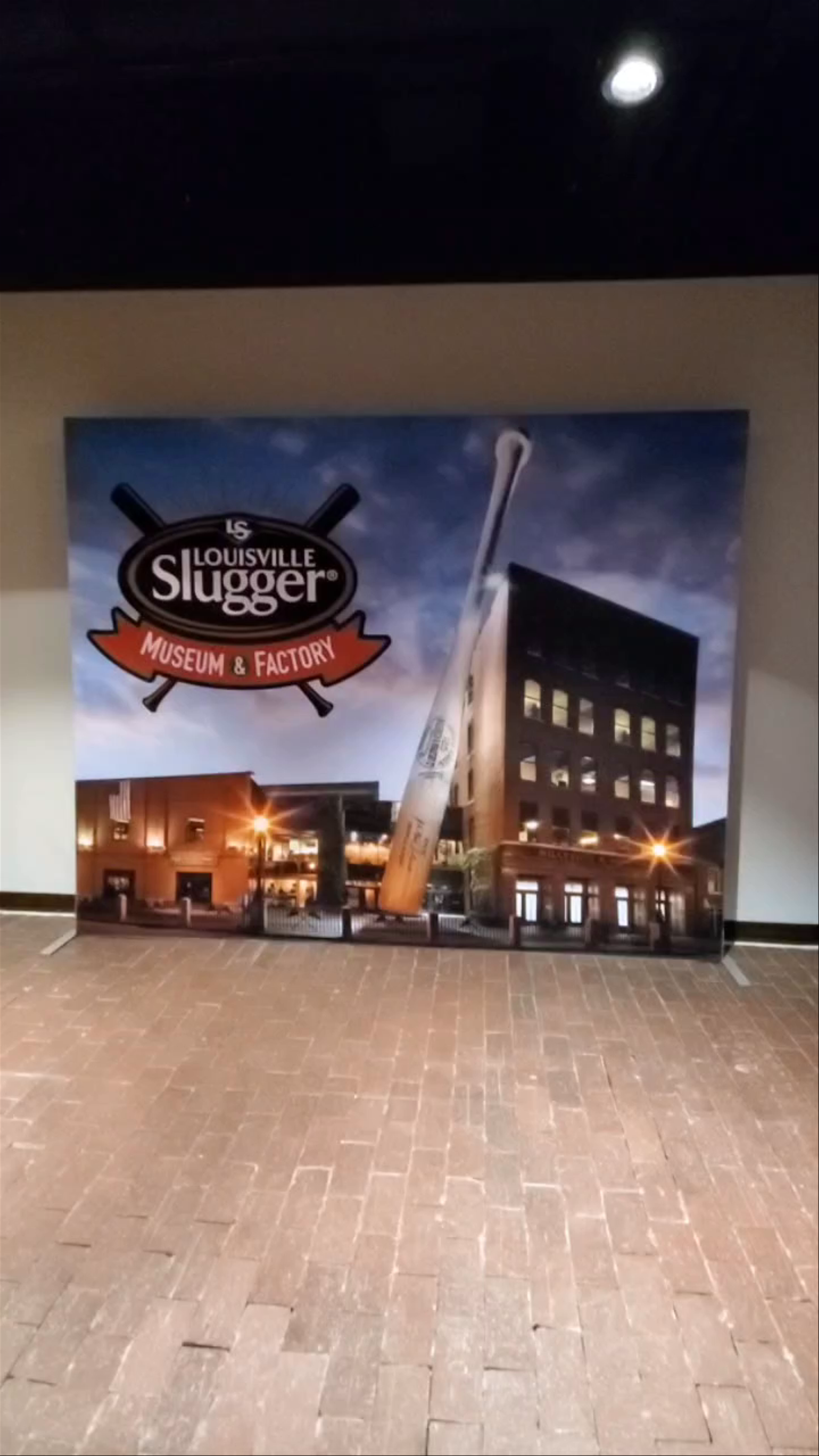 Louisville Slugger Museum & Factory
