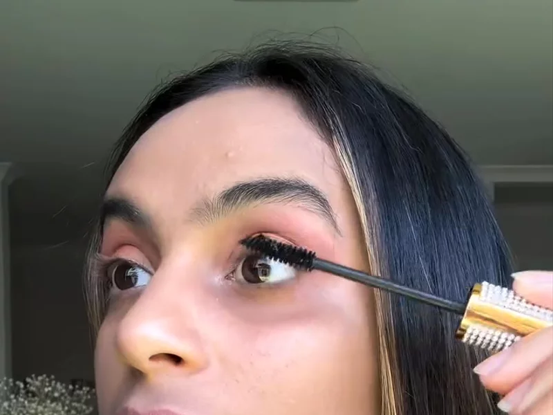 The make up studio Try ons