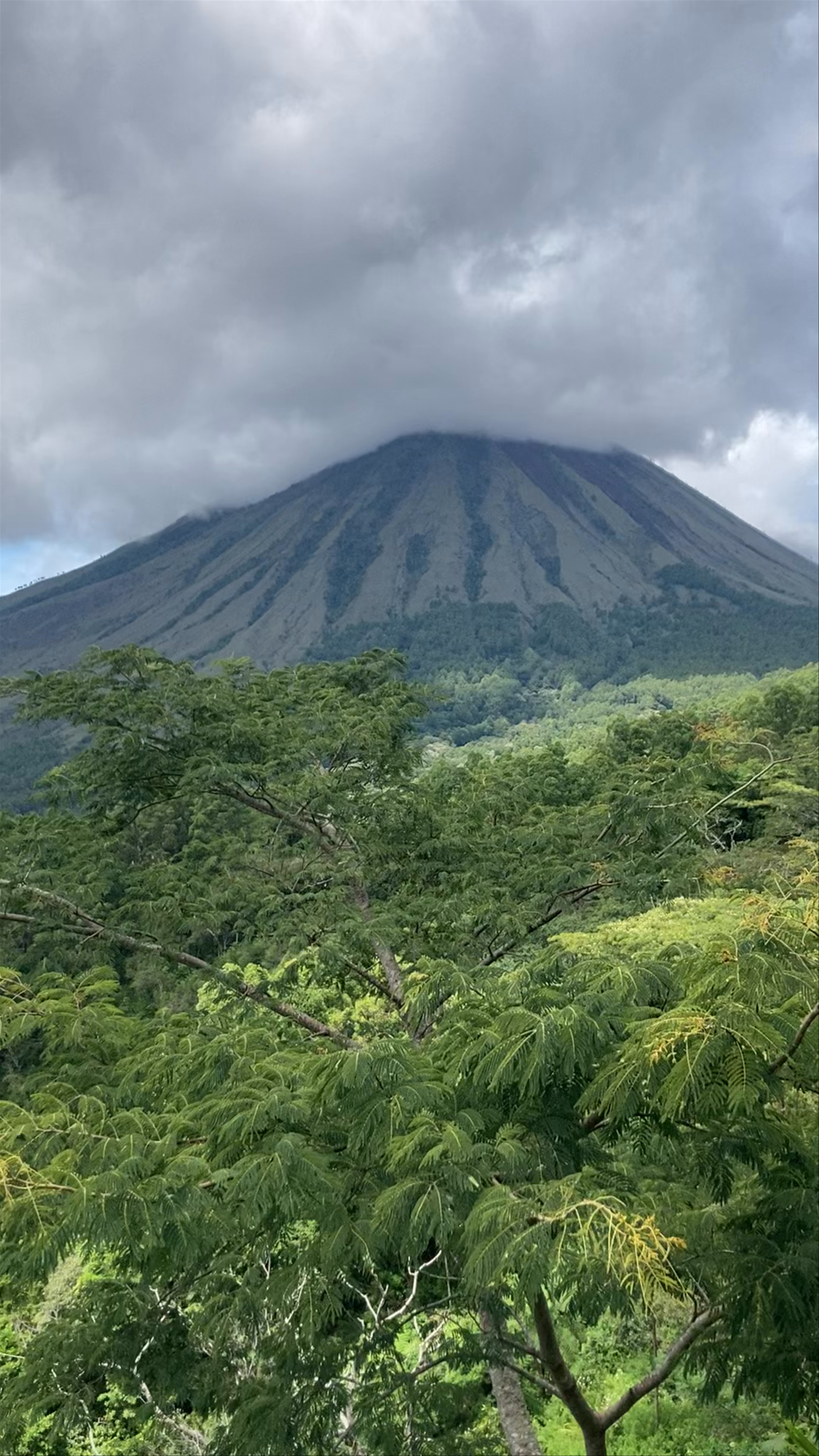 Heaven’s Door Bar & Restaurant