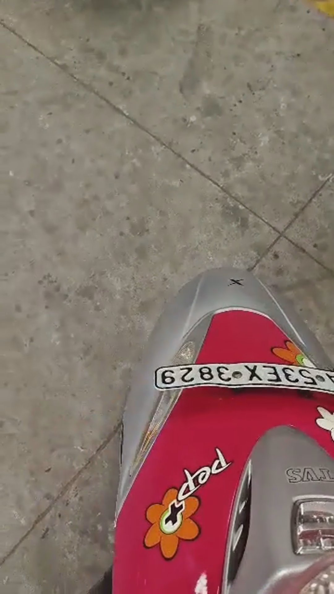 Walk-around video thumbnail