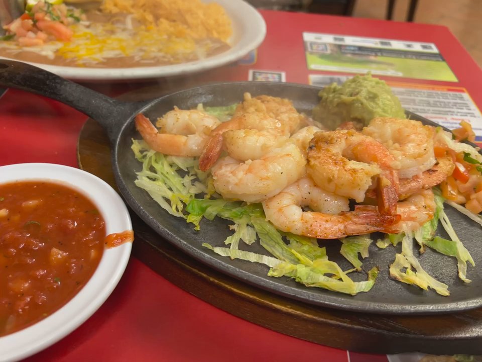 Javis Mexican Grill - Mexican Near Me - Kaneohe, Hawaii