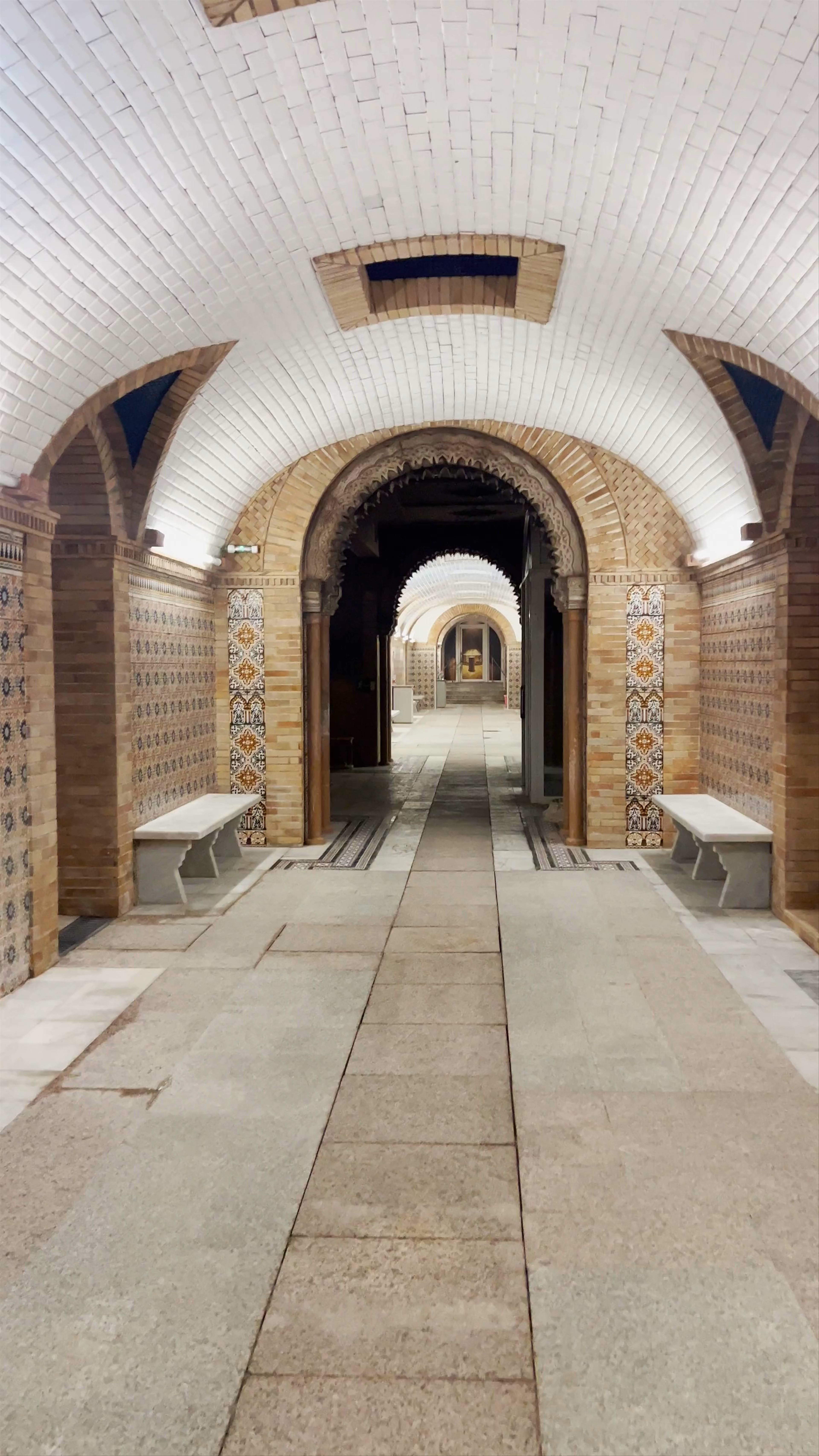 Hotel Termas Archena: A Serene Journey into Historic Spa Architecture