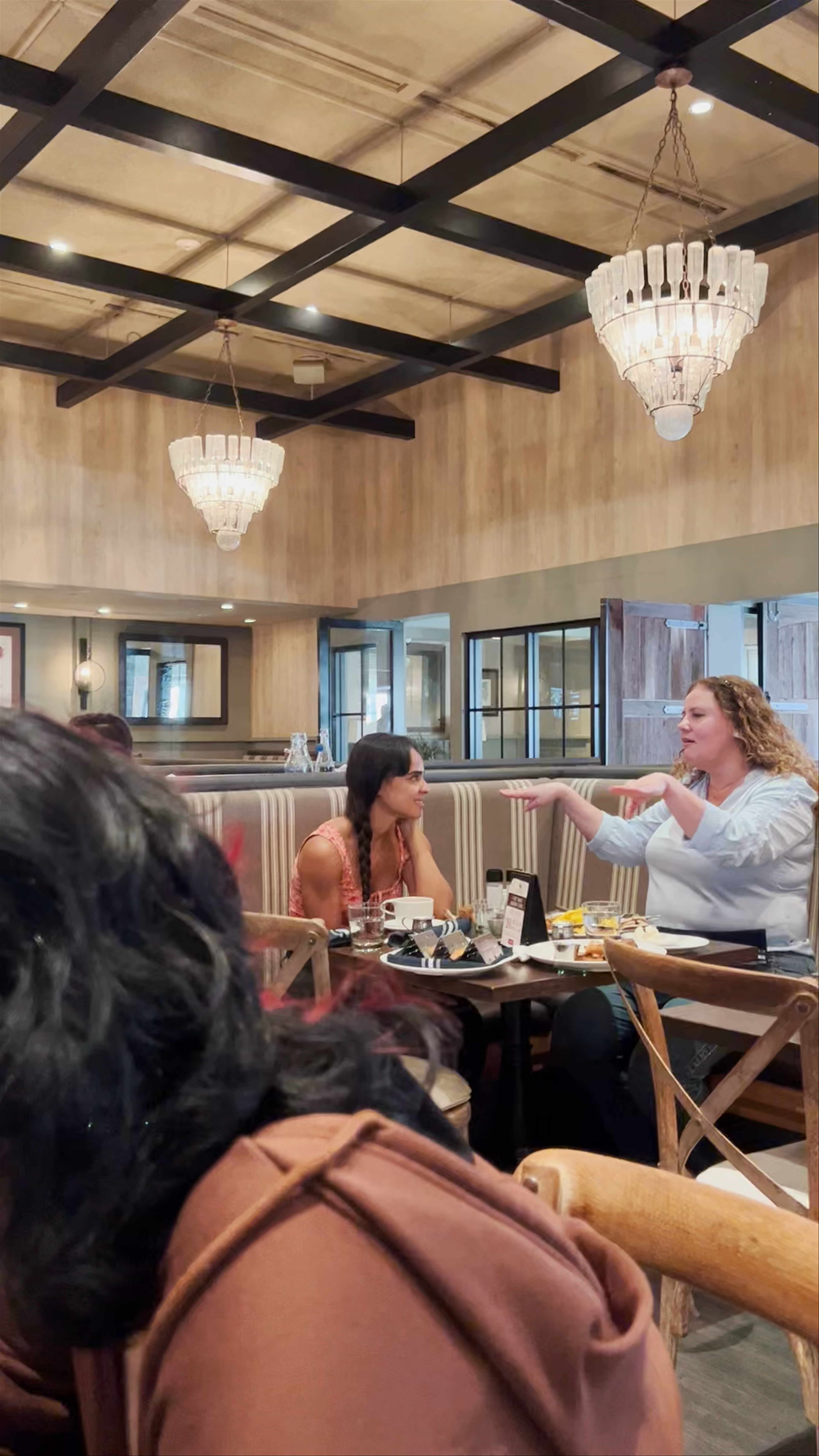 Cozy Dining Experience at Farmer's Table in Boca Raton, Florida