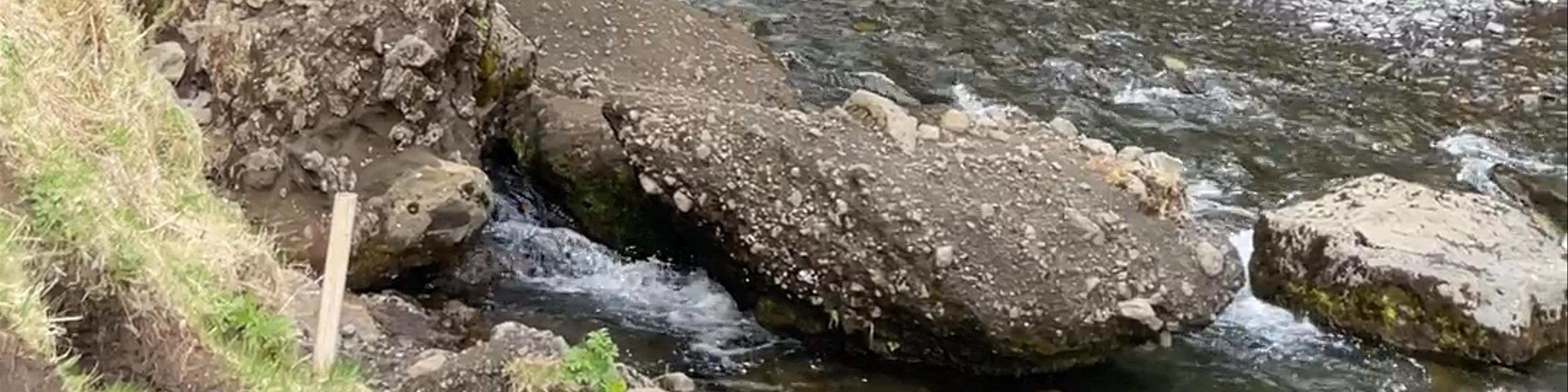 Gluggafoss (Merkjárfoss)