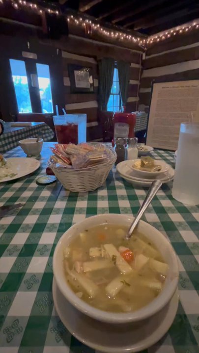 STROUD’S RESTAURANT & BAR - Updated May 2025 - 329 Photos & 554 Reviews ...