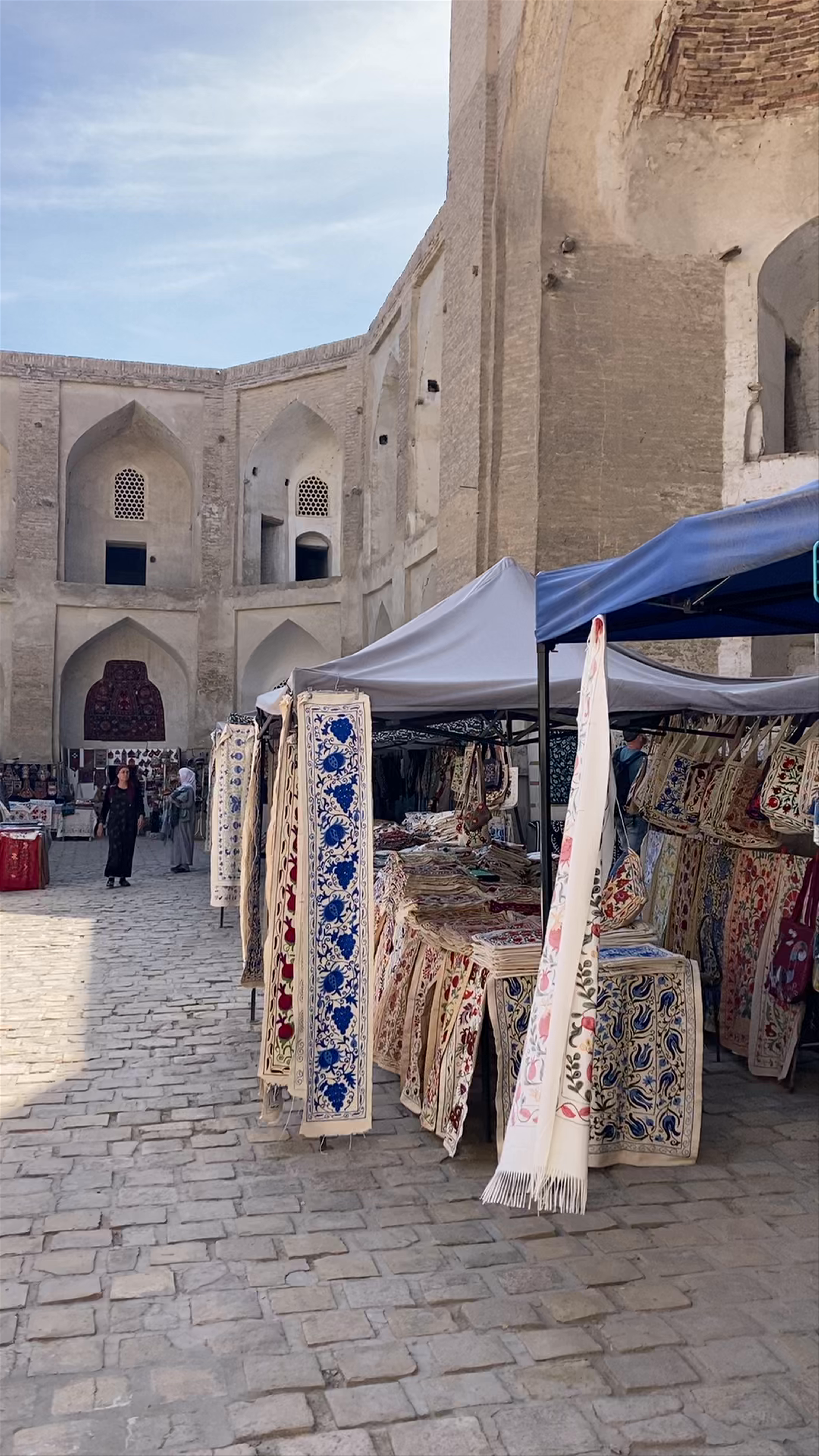 Abdulaziz Khan Madrassah