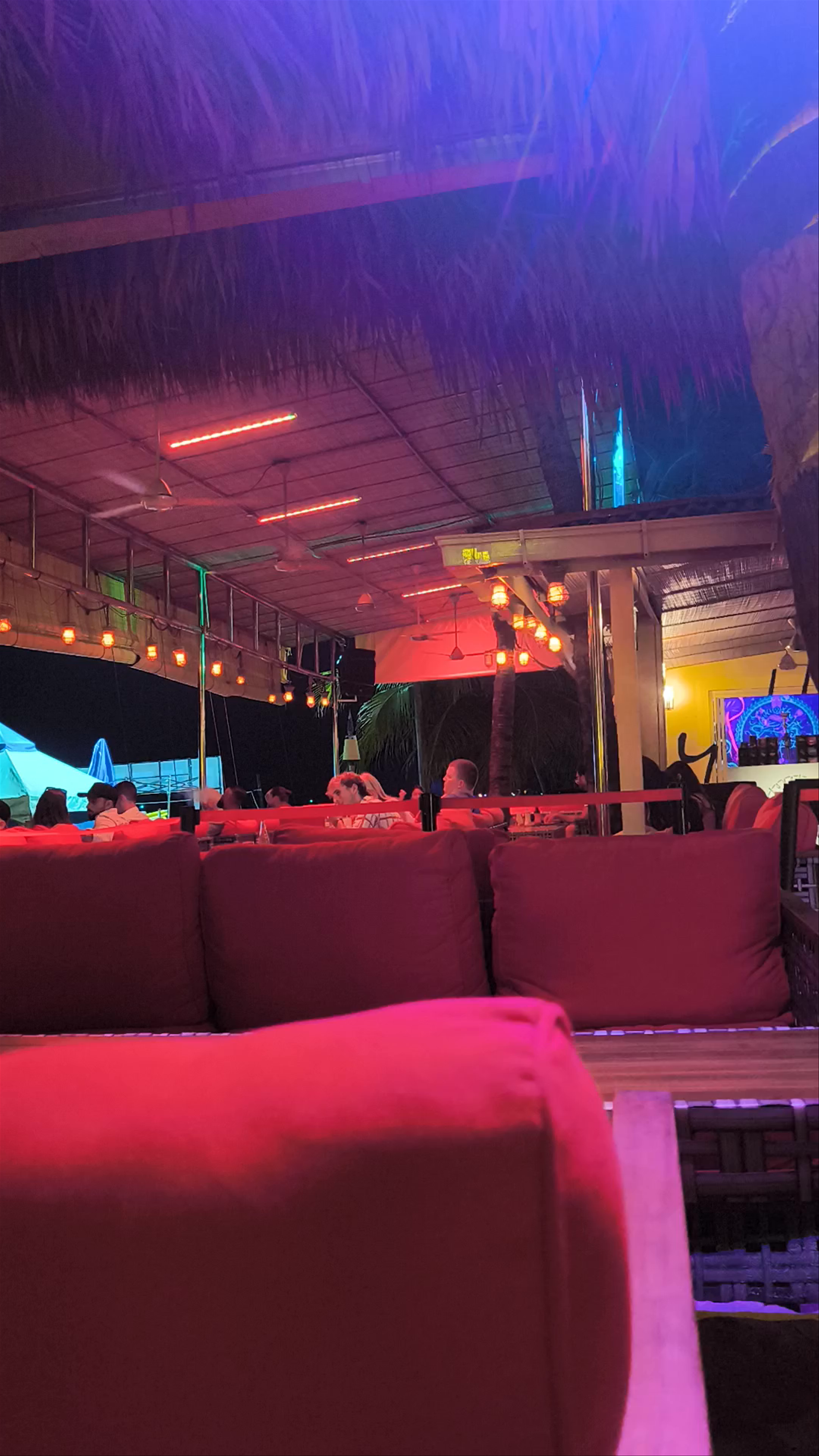 Yellow Beach Cafe