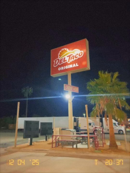 Del Taco - Fast Food Near Me - Barstow, California