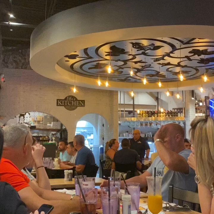 Polo Norte - Miramar - Inside of restaurant - Cuban Near Me - Miramar, Florida