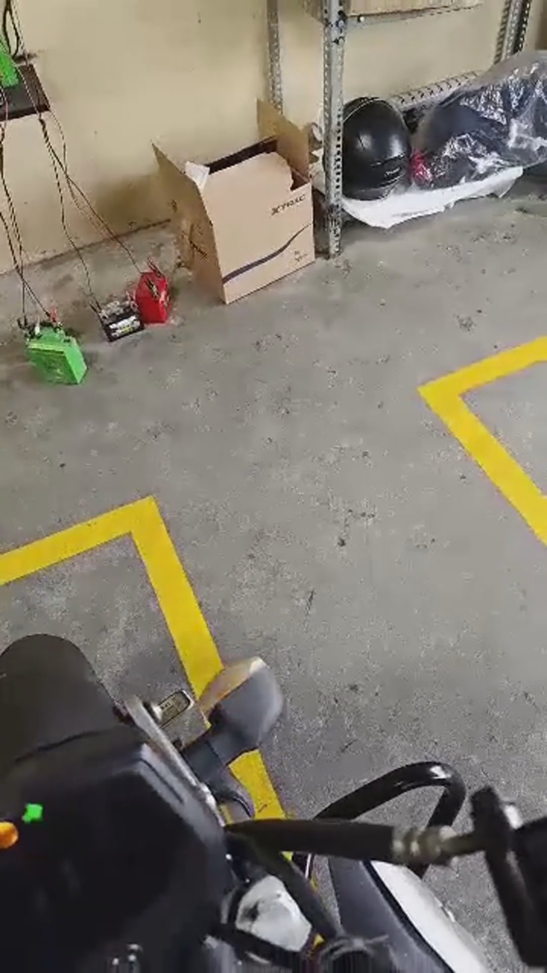 Walk-around video thumbnail