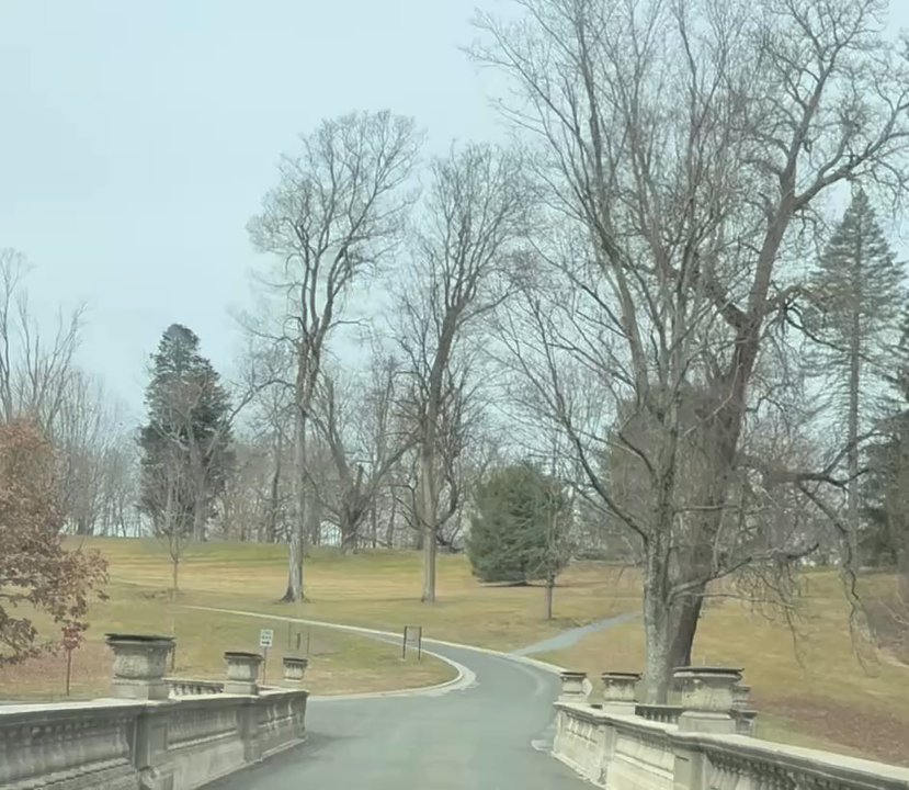 Vanderbilt Mansion - Entrance. - Landmarks & Historical Buildings Near Me - Hyde Park, New York