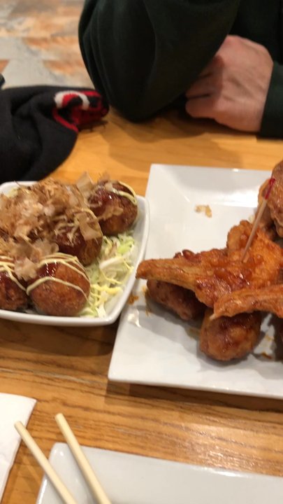 Bonchon Dinkytown - Shrimp shumai, KFC, Pickled Radish, kimchi - Korean Near Me - Minneapolis, Minnesota