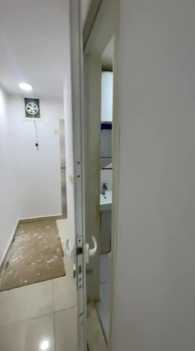 img-0