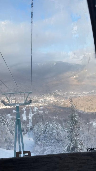 Loon Mountain Resort - Lift ride - Ski Resorts Near Me - Lincoln, New Hampshire
