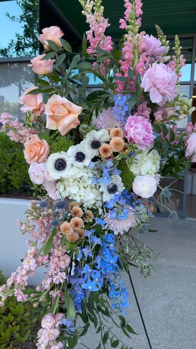 Flower Synergy - Florists Near Me - Costa Mesa, California