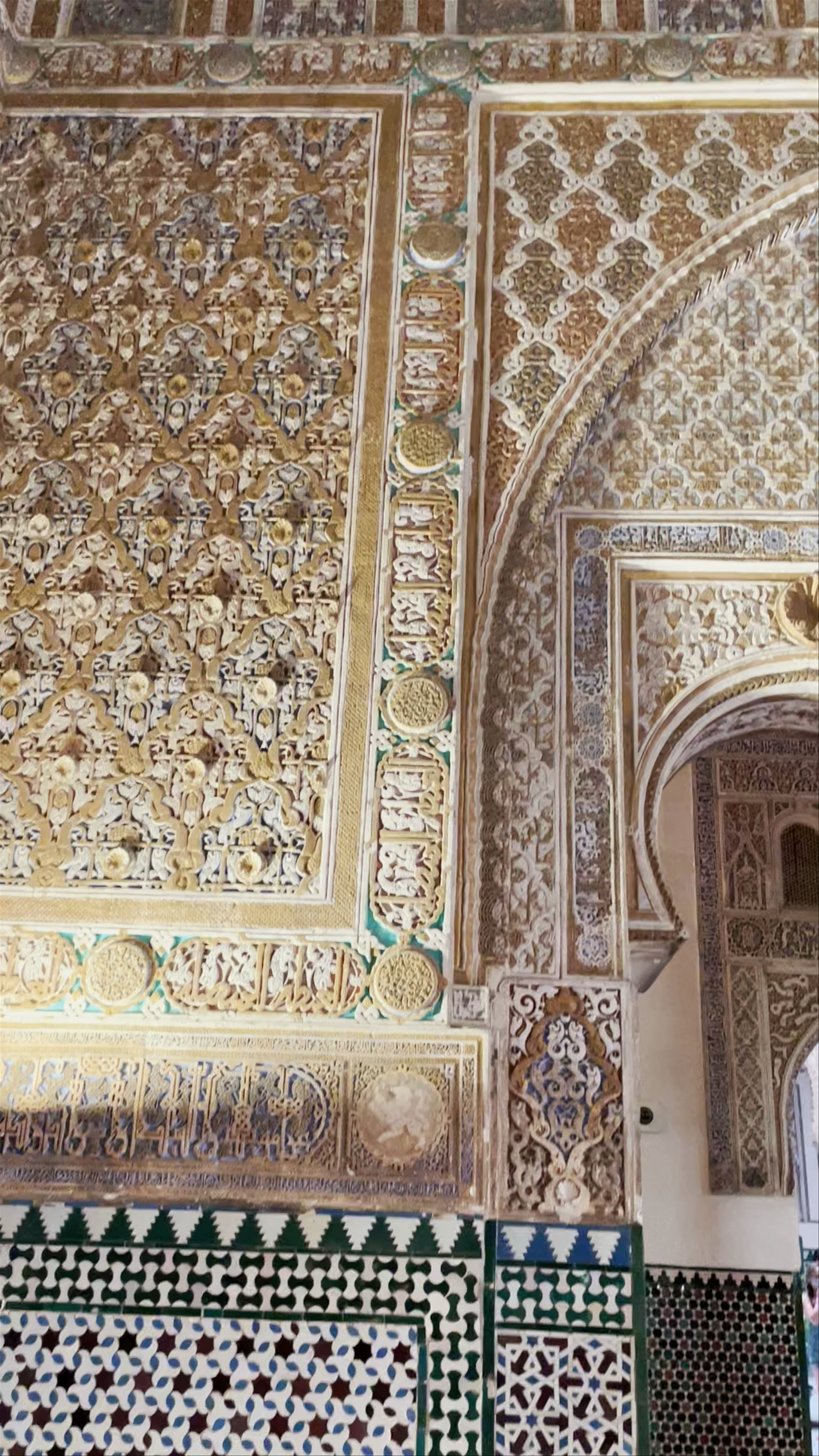 Real Alcázar: Majestic Moorish Splendor in Sevilla