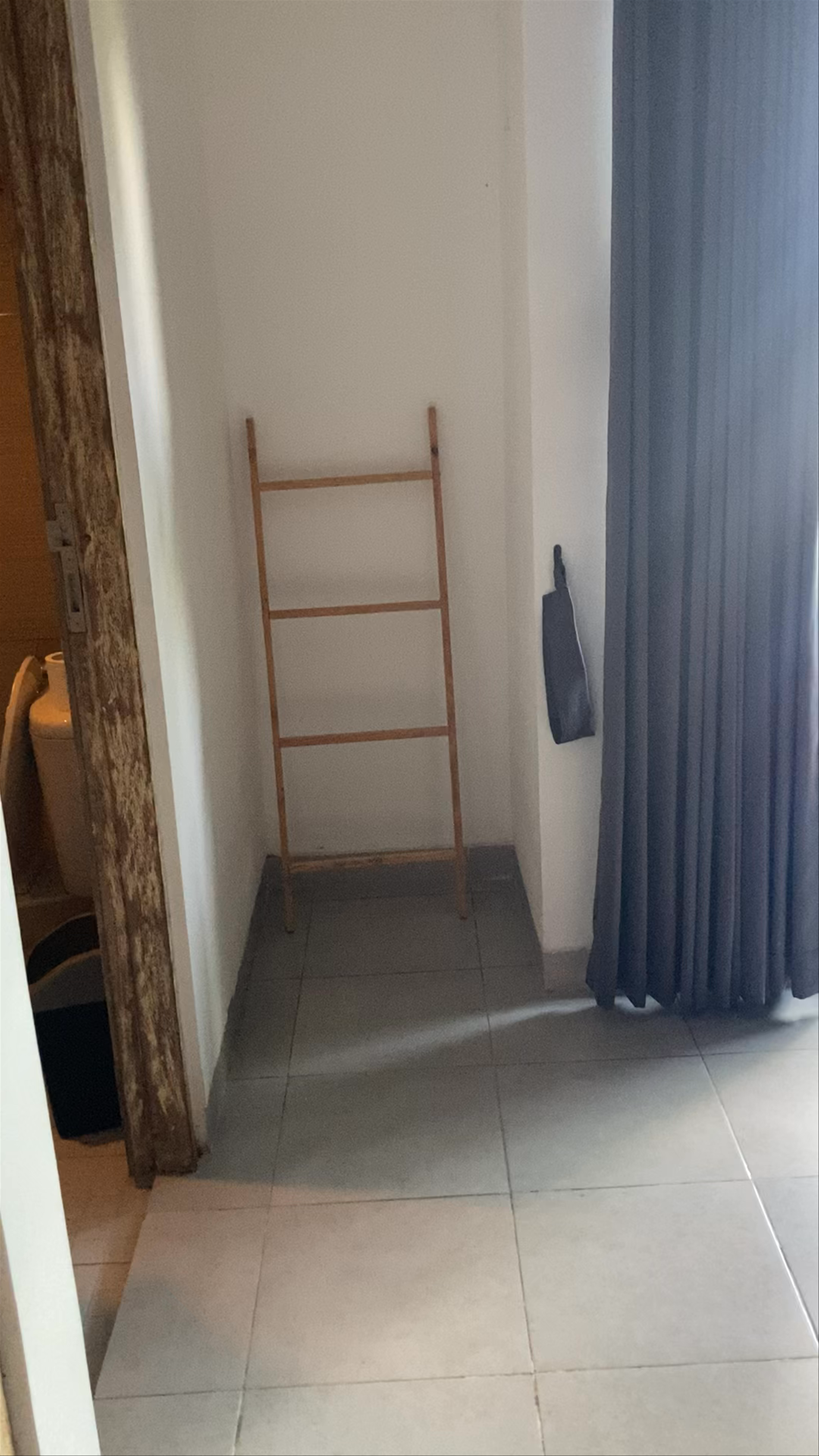 Lokal Bali Hostel: Tropical Poolside Stay in Kuta, Bali