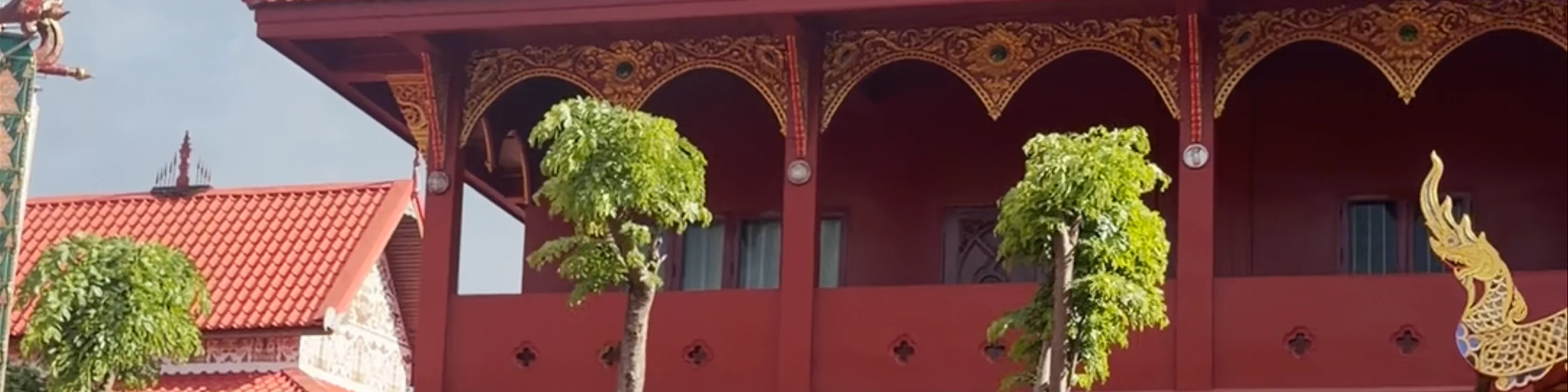 Wat Chiang Yuen (Red Temple)