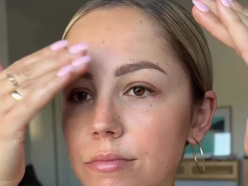 Embryolisse Skincare Campaign
