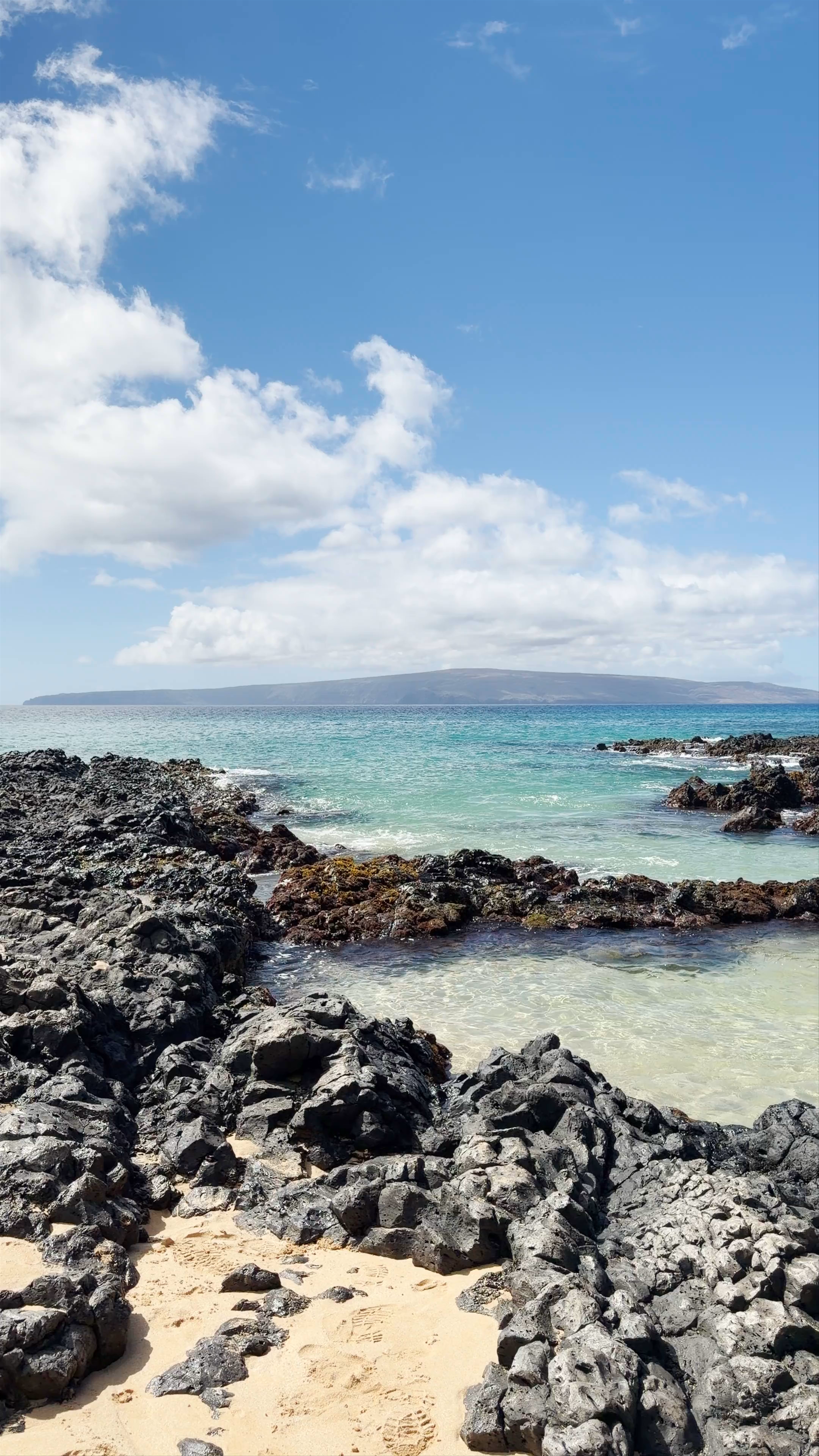Pa'ako Cove "Moonsurfaces"
