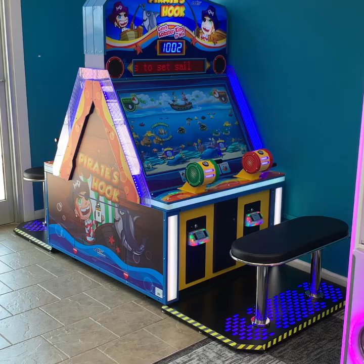 Paradise Golf & Arcade - This is the beautiful brand new arcade room that are fun to play at the end of your golf or in between the 2 courses as a cool down break. - Mini Golf Near Me - Kill Devil Hills, North Carolina