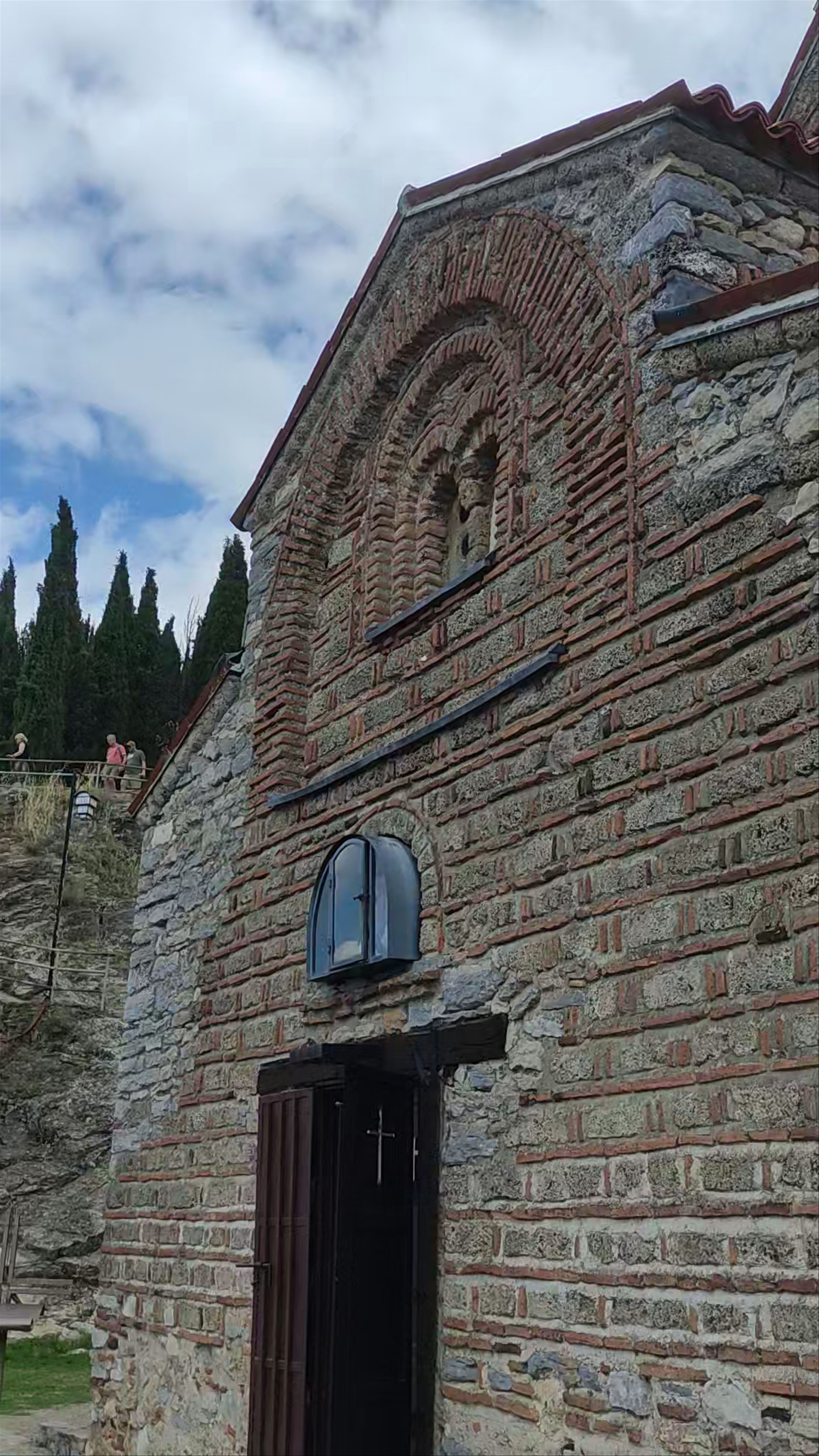 Iglesia de San Juan Kaneo: Timeless Serenity on Lake Ohrid
