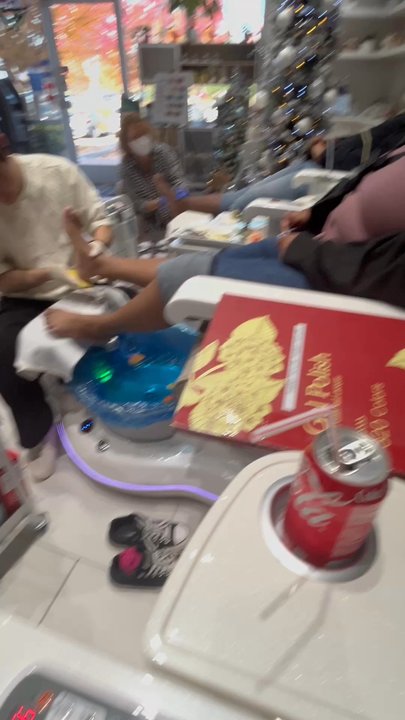 Anabelle Nail Cafe - So funny...it tickled - Nail Salons Near Me - Henrico, Virginia