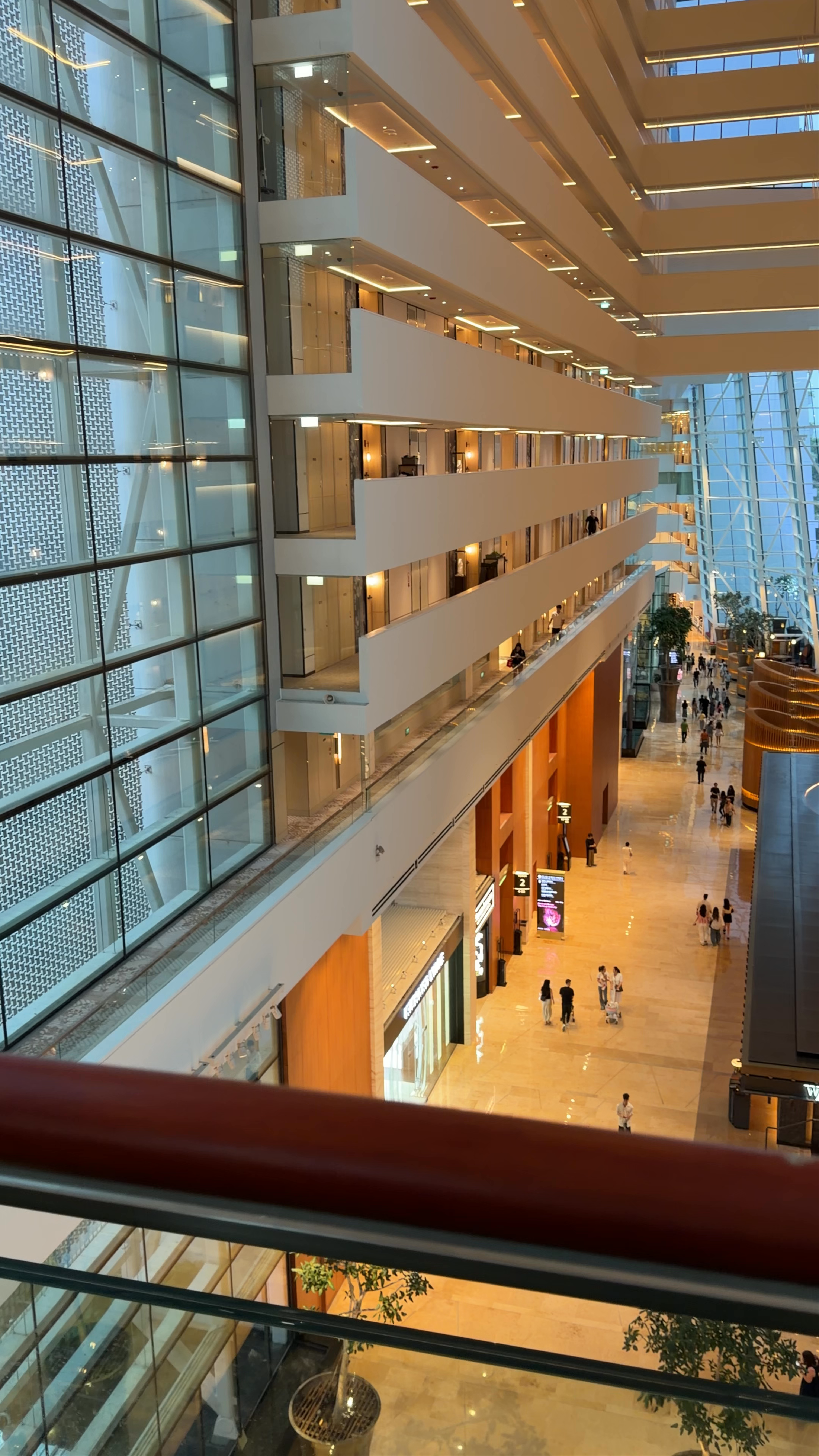 Bayfront Avenue