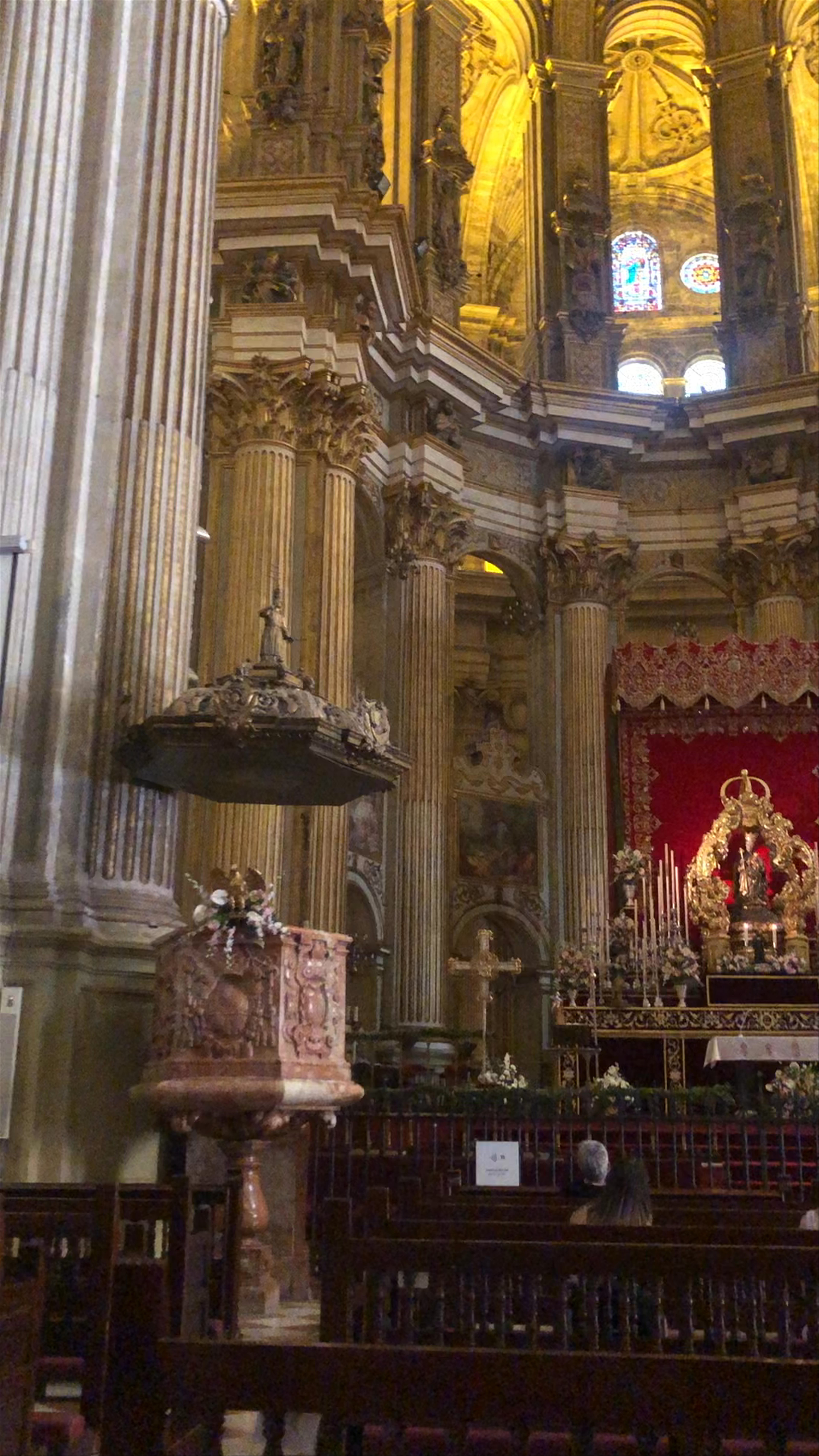 Málaga Baptist Church: Awe-Inspiring Baroque Interior in Andalucía