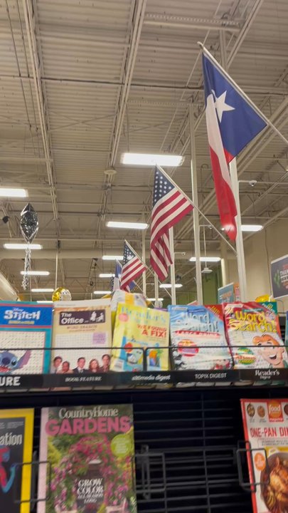 H-E-B - A false fire alarm with no warning that it would be happening - Grocery Near Me - Gatesville, Texas