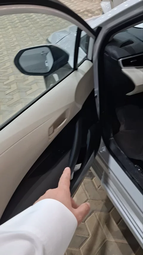 تويوتا كورولا XLI 2025