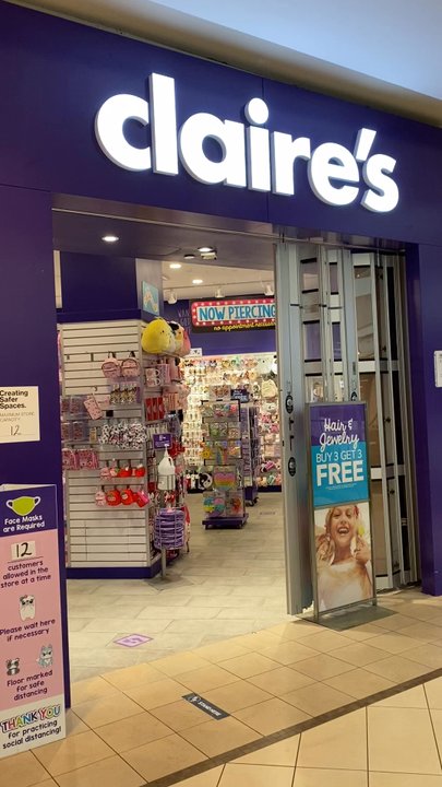 Claire's - Storefront - Accessories Near Me - Scarborough, Ontario