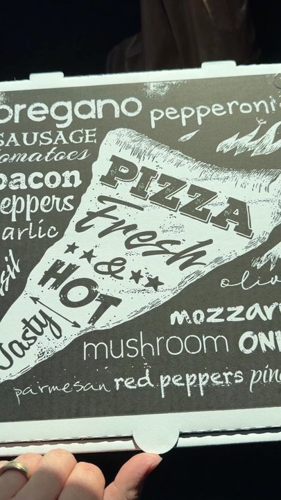 Antonio Pizza - Medium Pepperoni Pizza - Pizza Near Me - Riverside, California