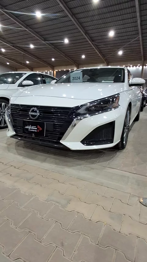 نيسان التيما SL 2024