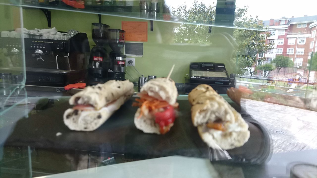 Maramana SC - Cafeteria Near Me - Santander, S