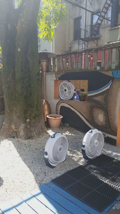 Zombie Hut - Nice outdoor scenery! - Tiki Bars Near Me - Brooklyn, New York