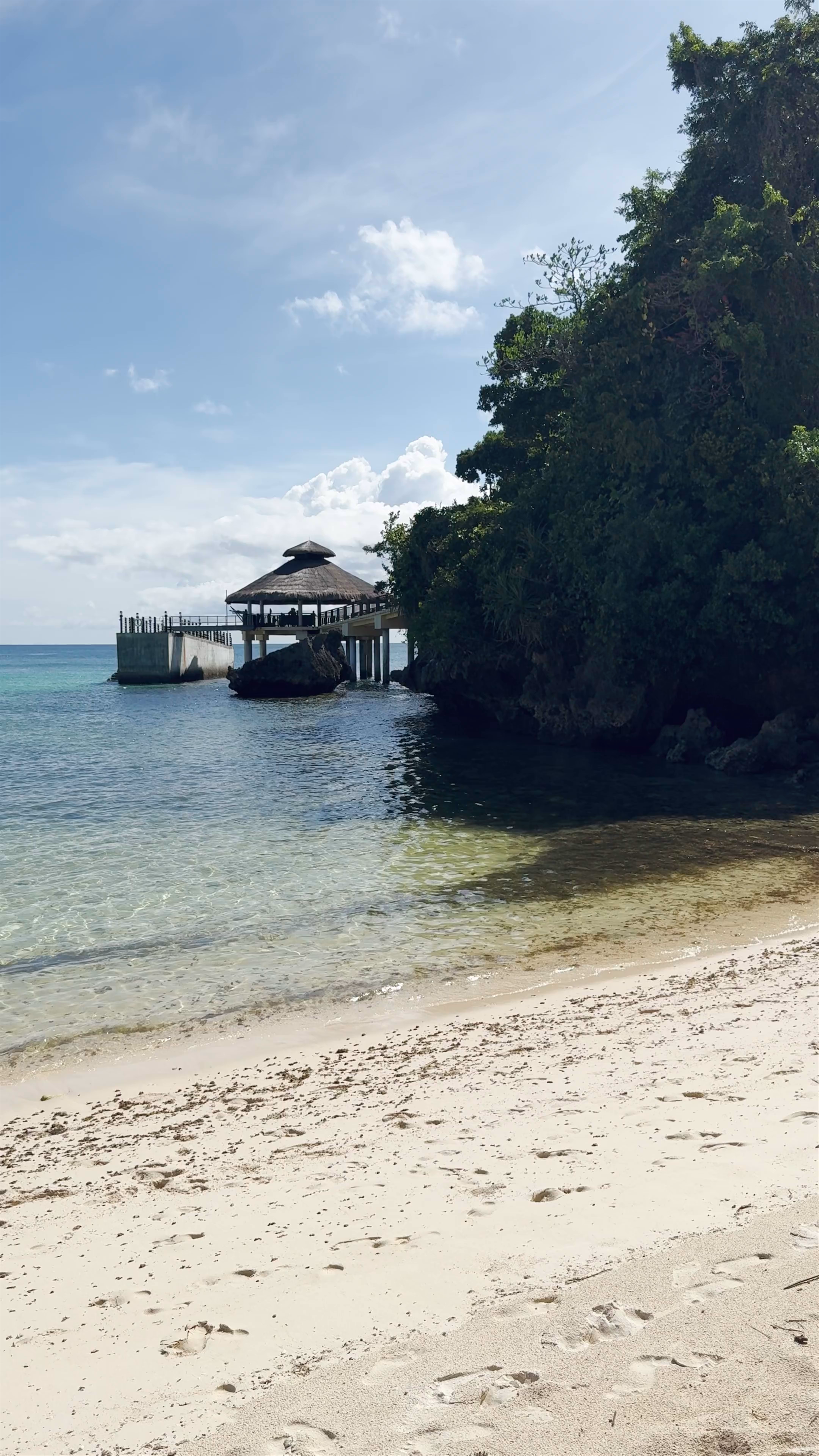 Shangri-La Boracay: Secluded Beach Escape in the Philippines