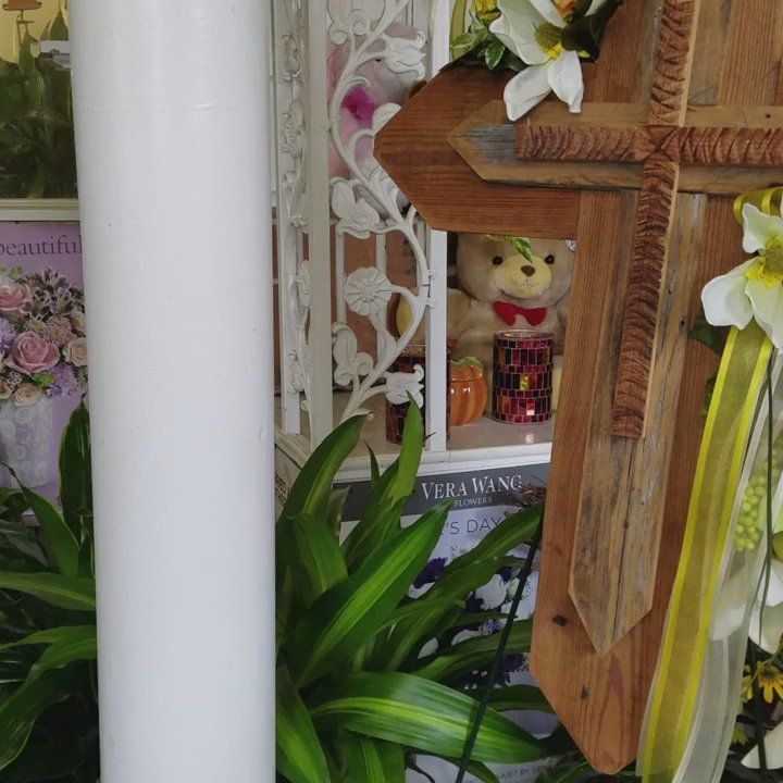 The Flower Box - The gift room at The Flower Box is amazing! So full of plants, flowers and gift items. - Florists Near Me - Tyler, Texas