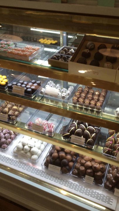 Lolli and Pops - It just keeps going!!! Wish there were more vegan options!! - Chocolatiers & Shops Near Me - Sherman Oaks, California