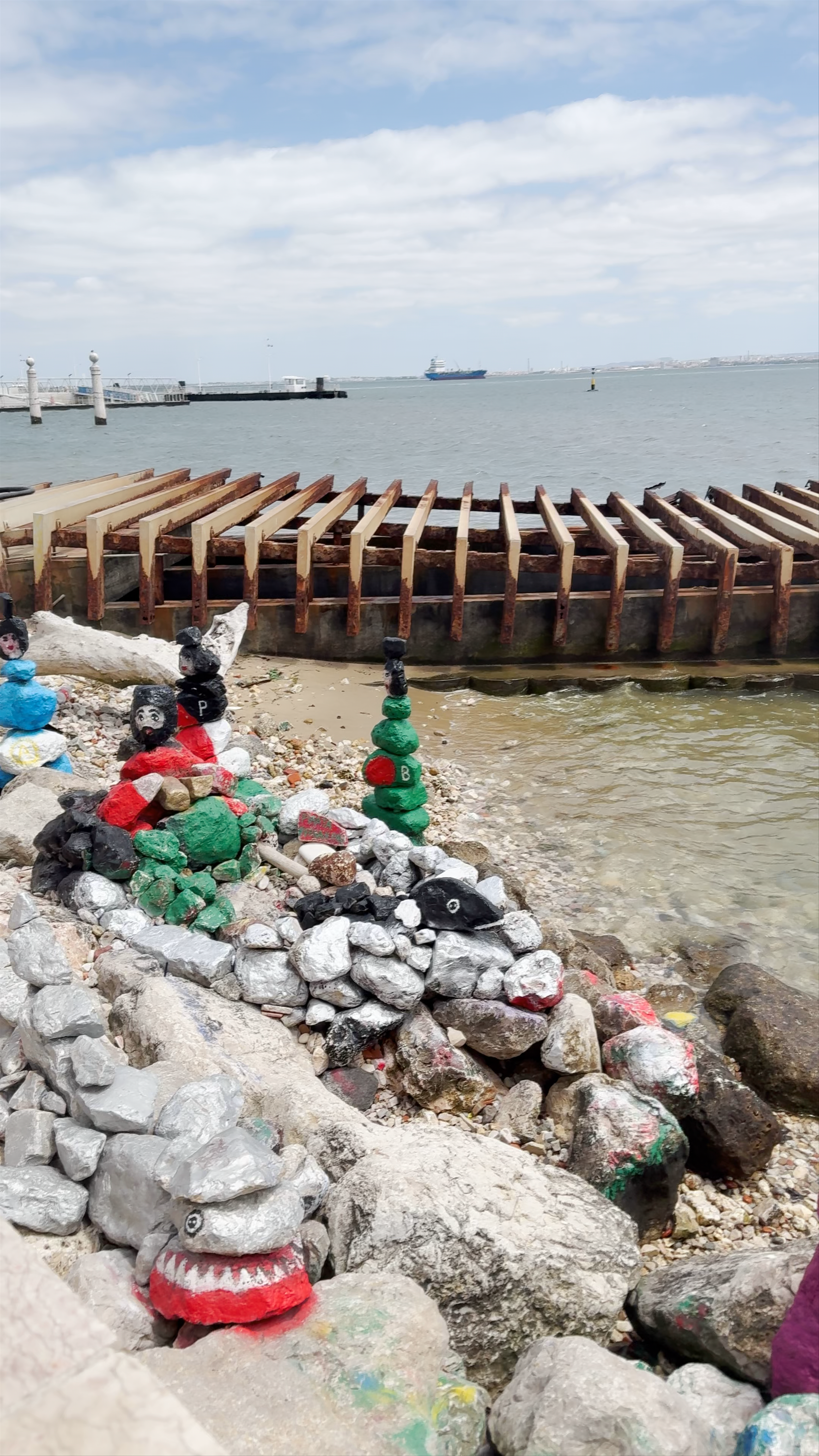 Seaside Stone Art