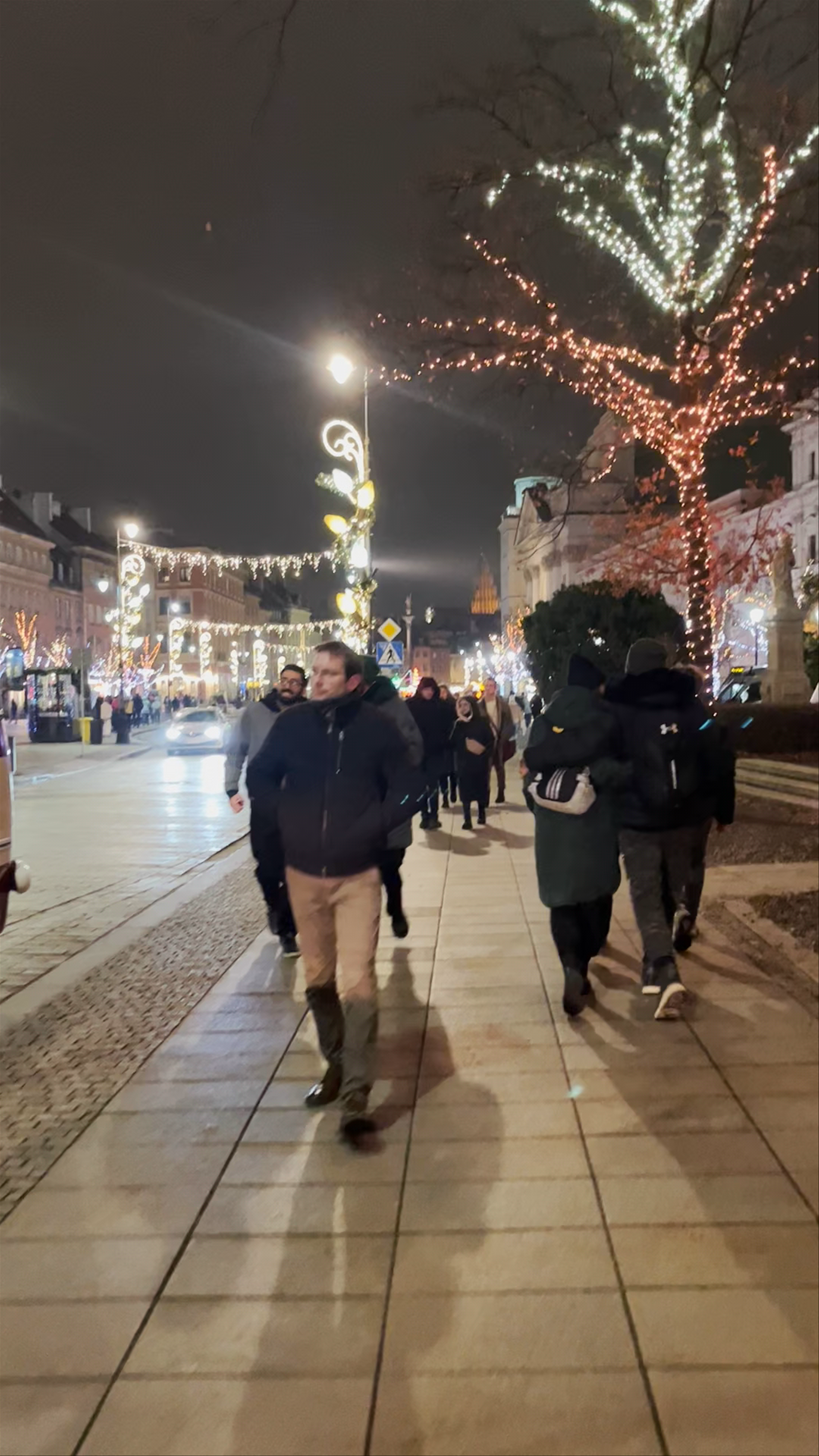 Winter Evening Stroll at Skwer Hoovera, Krakowskie Przedmieście, Warsaw