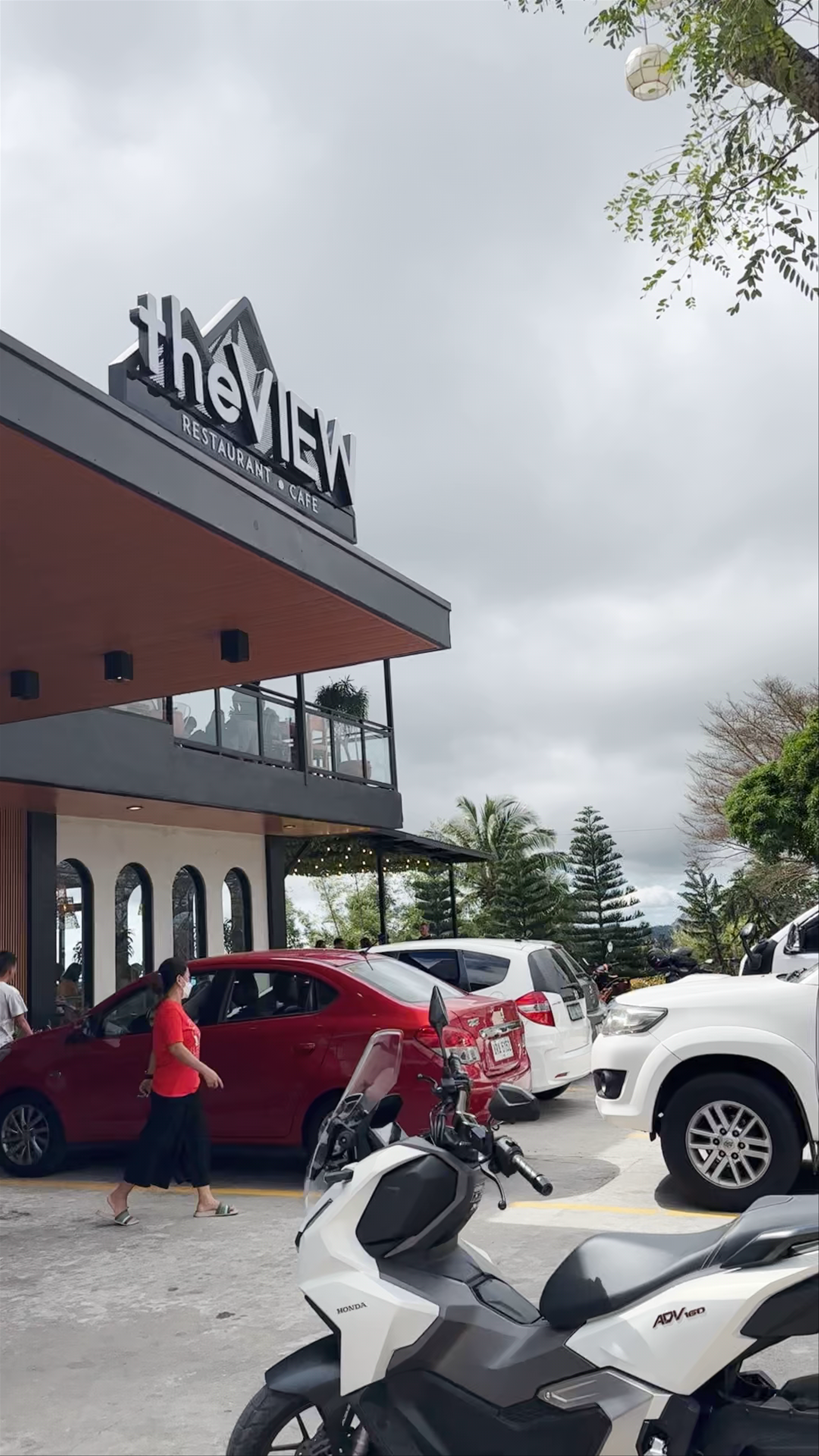 The View Restaurant • Cafe