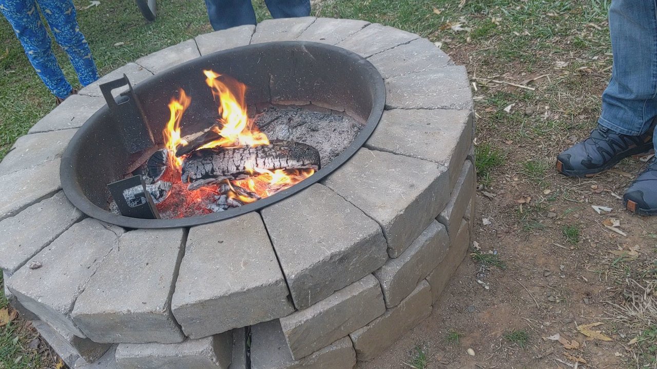 Dida's Distillery - Firepit outside - Distilleries Near Me - Huntly, Virginia