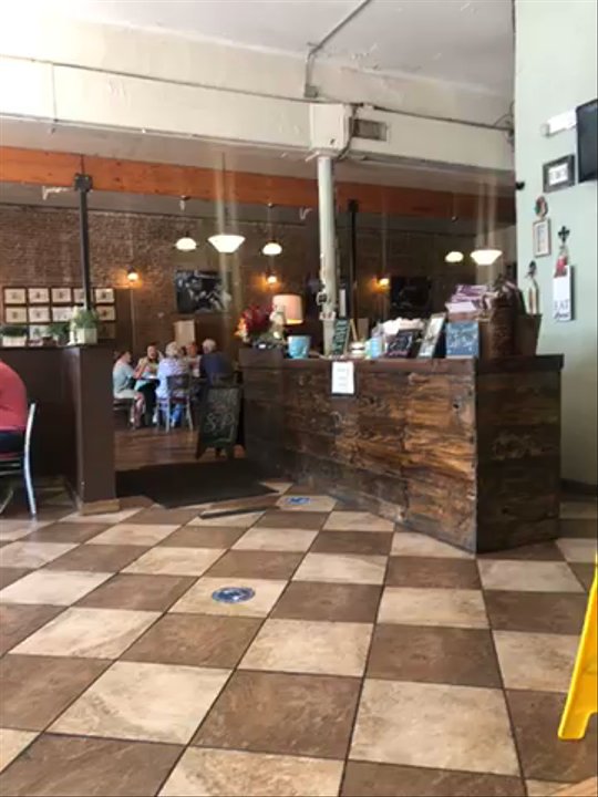 Cafe Roma - Ambiance - Italian Near Me - Enterprise, Alabama