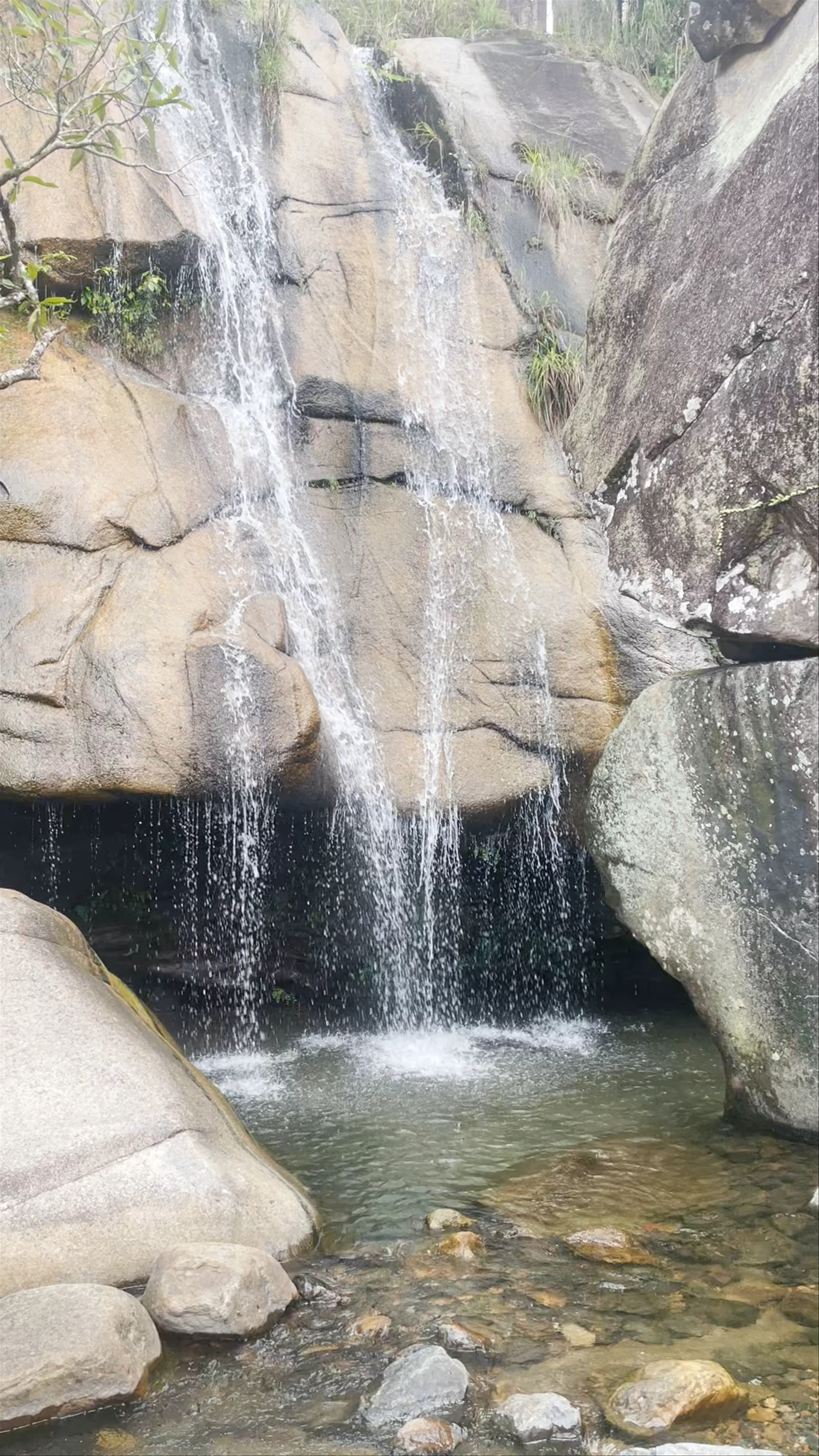 Tai Shui Hang Waterfall