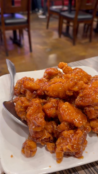 Lucky Chinese Food - Fresh, crispy and packed with chicken! - Chinese Near Me - Santee, California