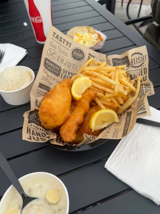 Jon's Fish Market - Seafood Markets Near Me - Dana Point, California