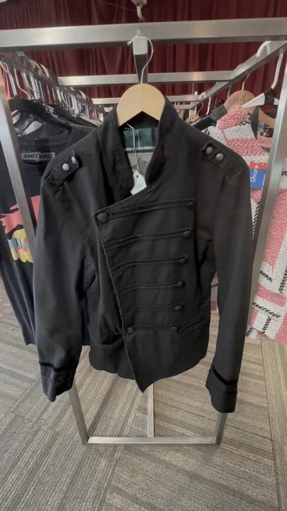 Whateverbetty - Cool vintage funky clothing! - Used, Vintage & Consignment Near Me - Riverside, California